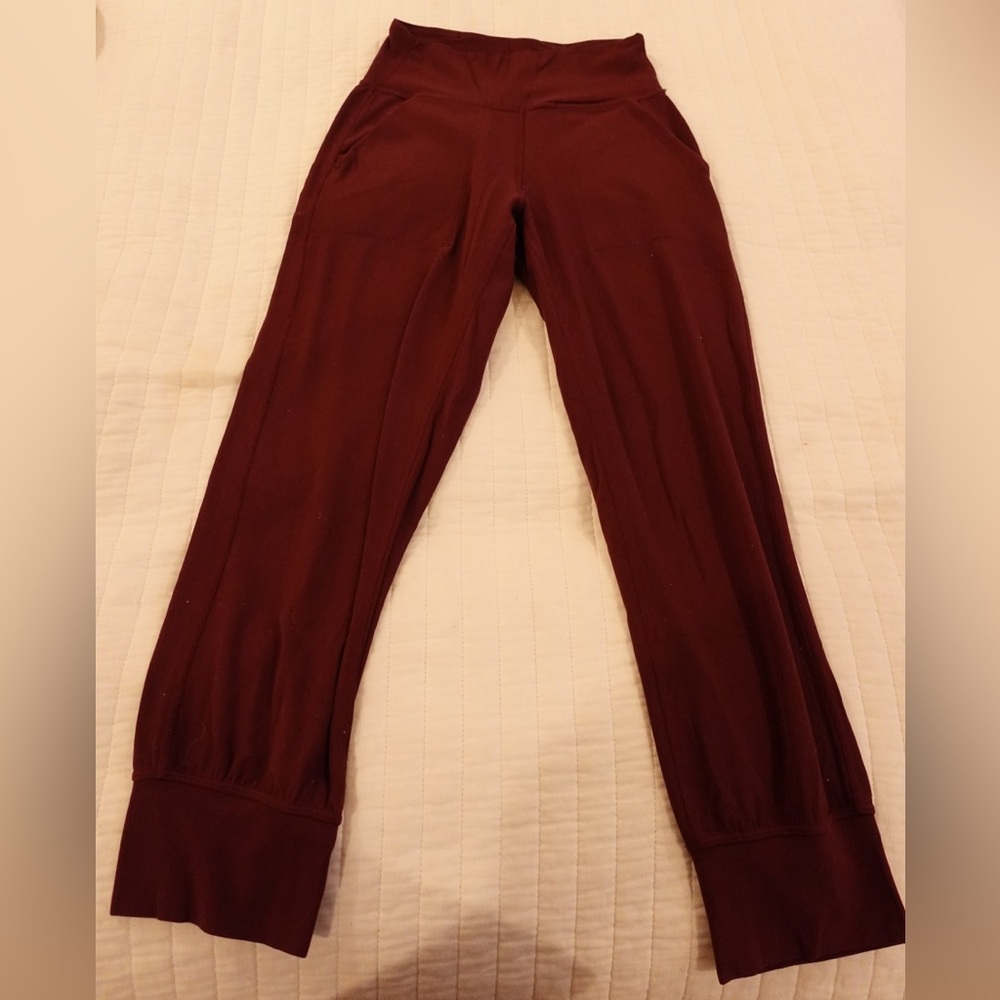 Lululemon Maroon joggers